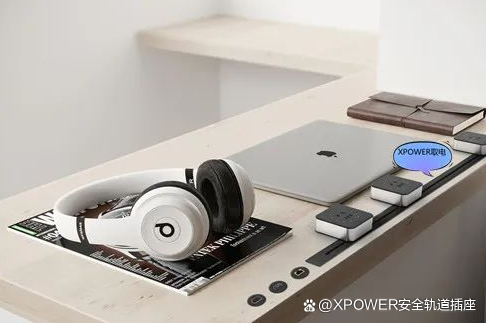 大S与XPOWER轨道插座 一场真人秀式人生的优雅注脚